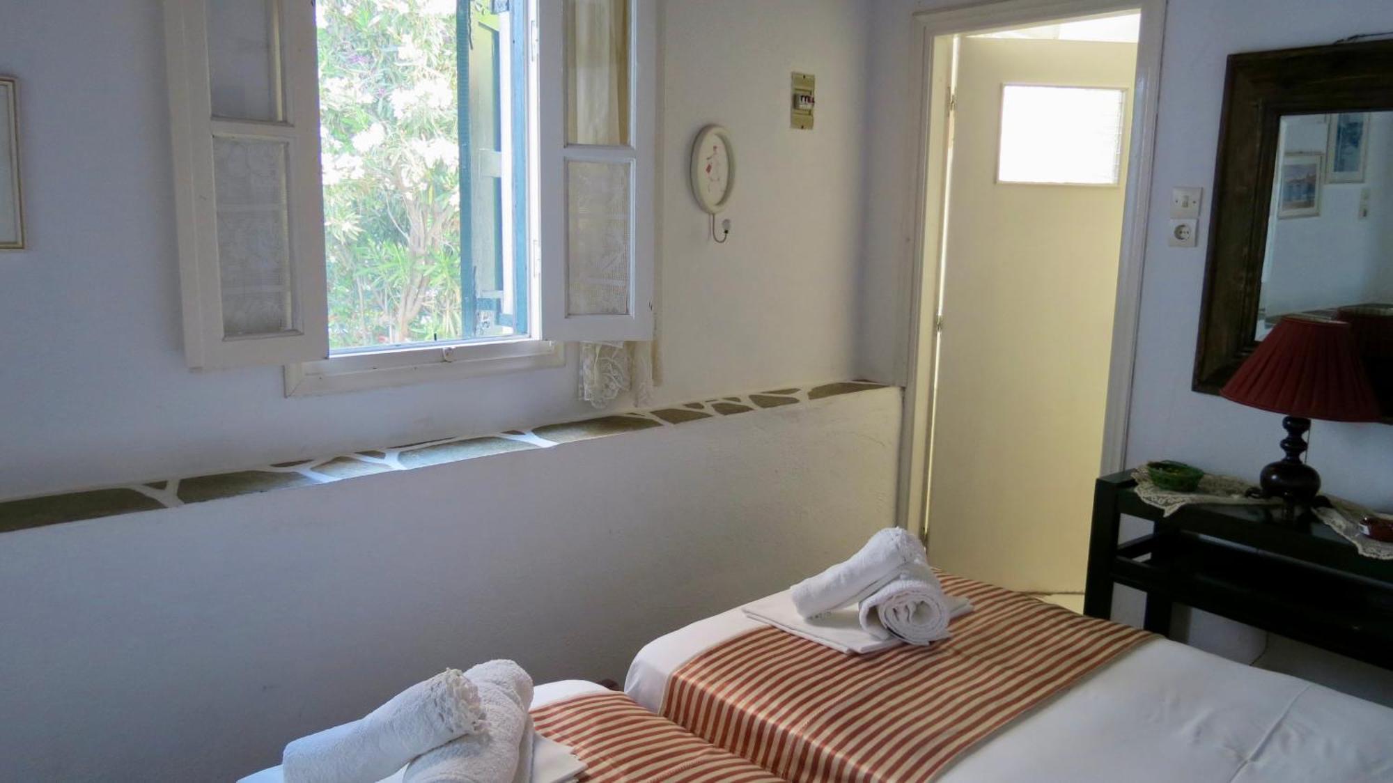 Fanivevisgarden Hotel Folégandros Eksteriør billede