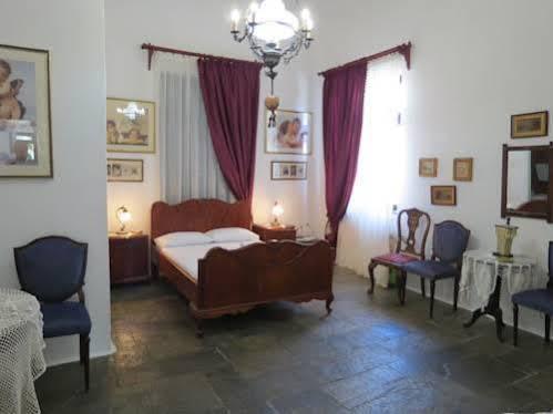 Fanivevisgarden Hotel Folégandros Eksteriør billede
